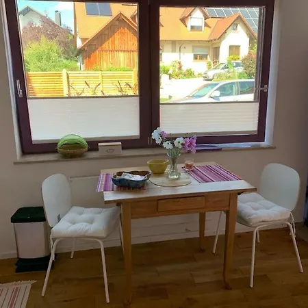 Chamuel Neu Saniert Mit Kuechennische * Walsdorf (Bavaria)