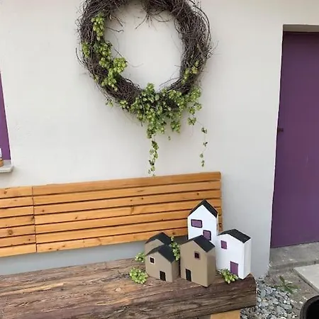 Chamuel Neu Saniert Mit Kuechennische Appartement *